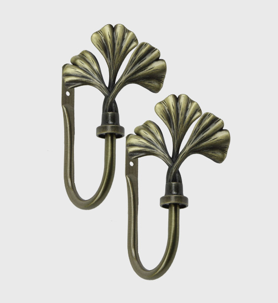 FORTUNE HOLDBACK